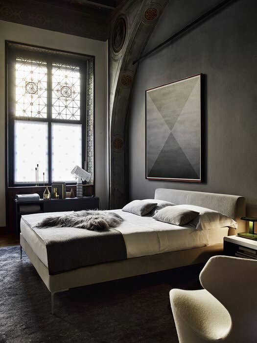 سرير تشارلز المزدوج