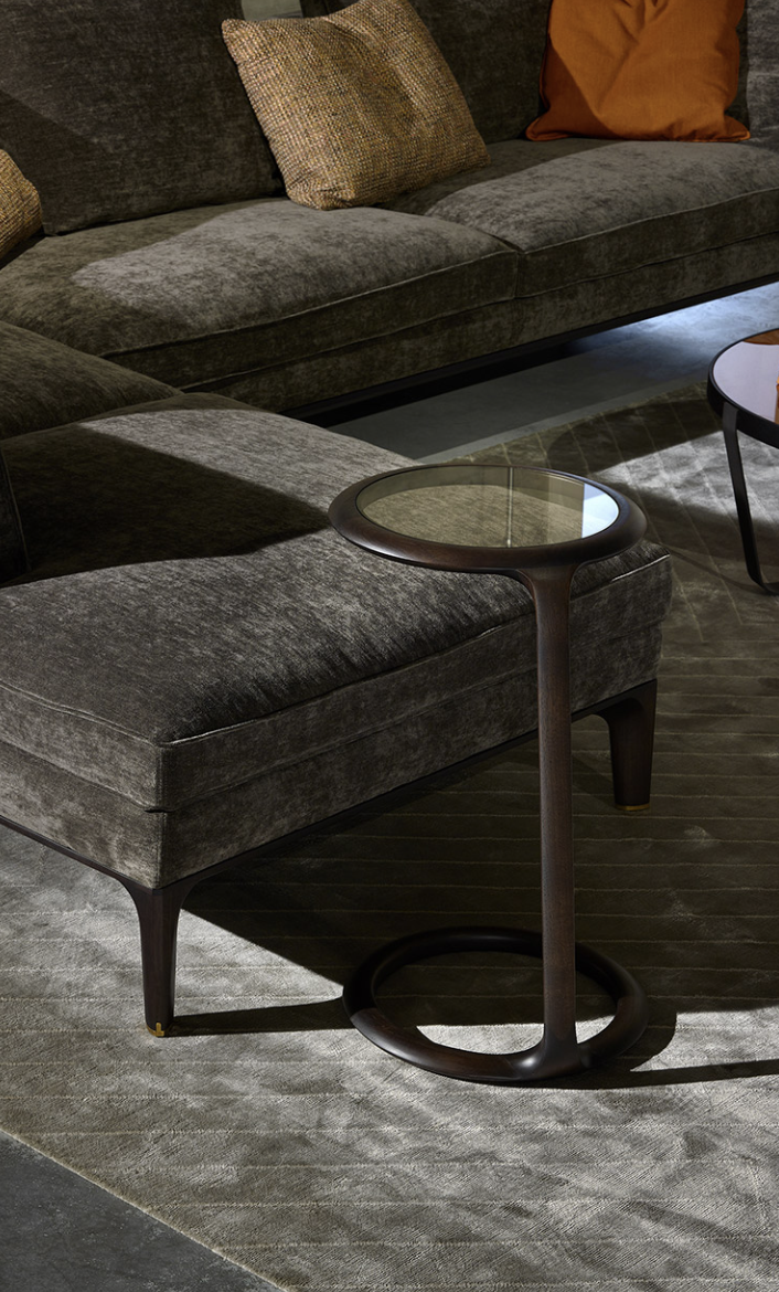 طاولة جانبية Beside You