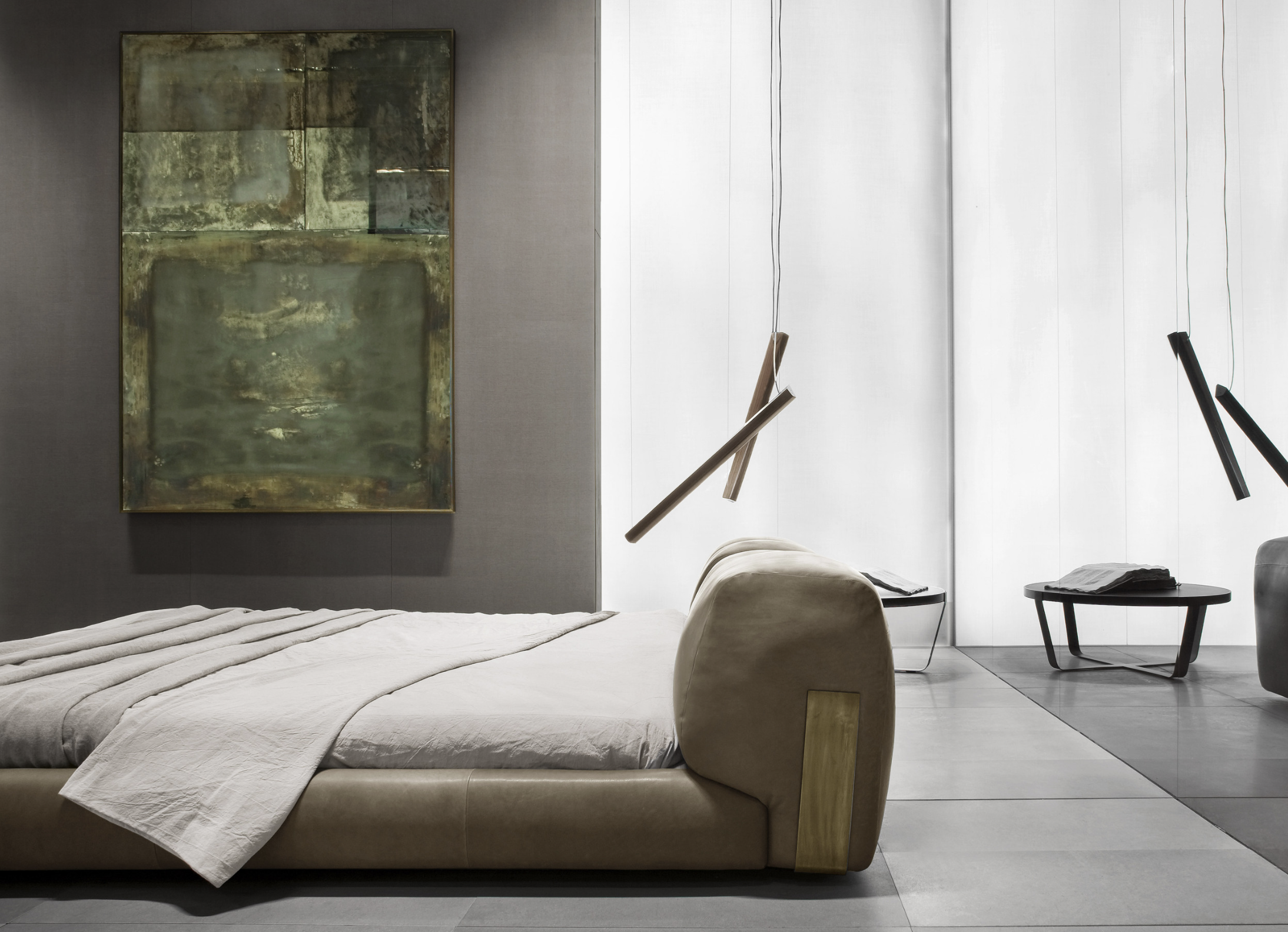 Дизайнерская кровать DC от Винченцо Де Котииса