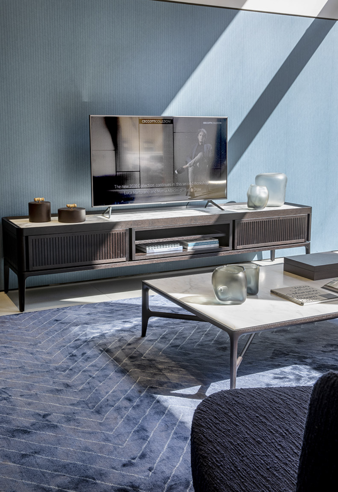 Элитная тумба под телевизор Full | Дизайн Роберто Лаццерони