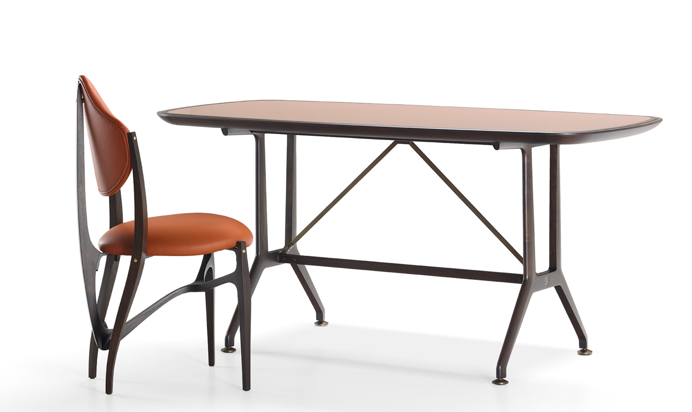 Дизайнерский стол Sopwith от Джузеппе Казароза