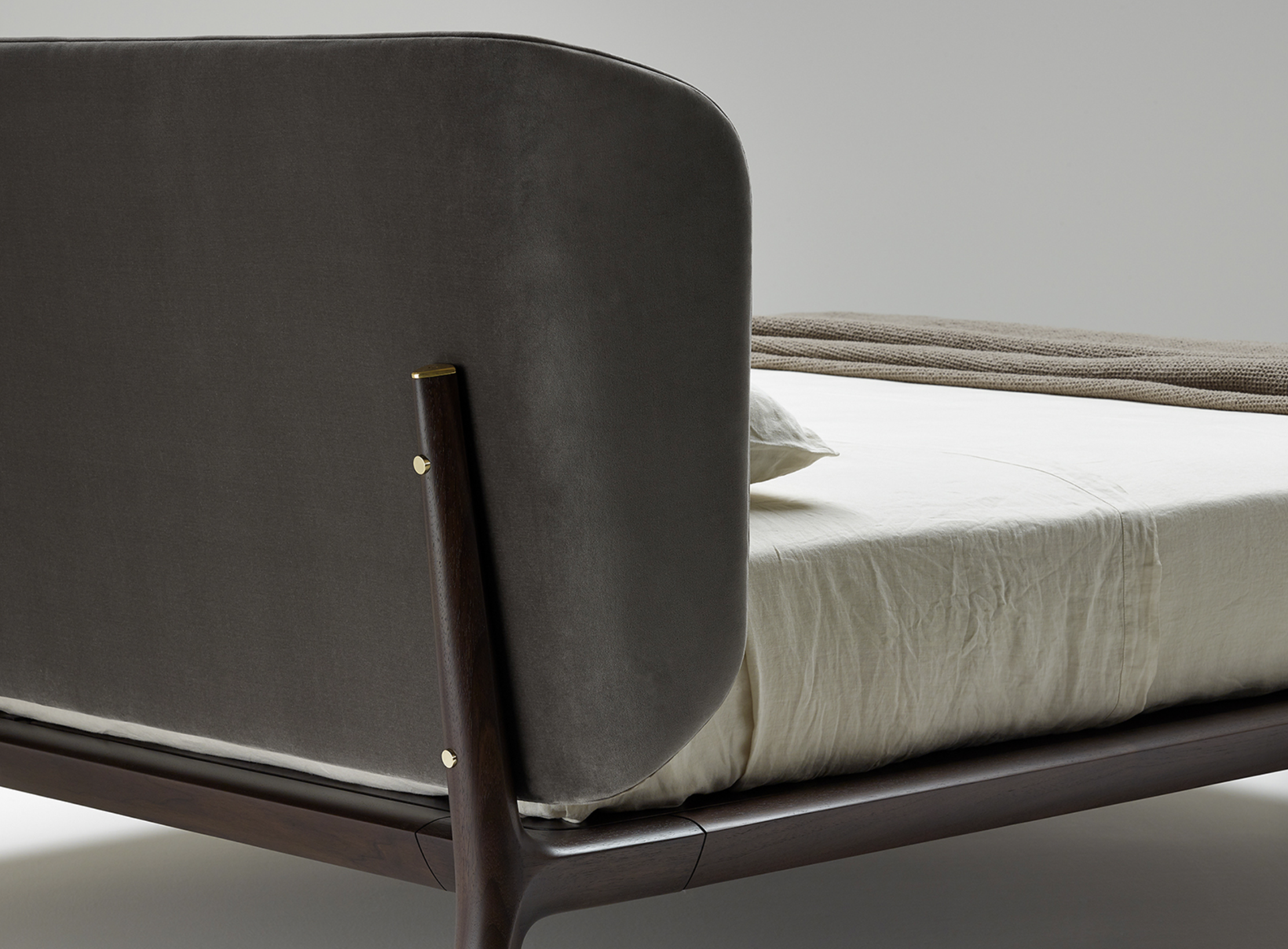 Кровать Sweet Dreams | Изысканный Дизайн и Комфорт