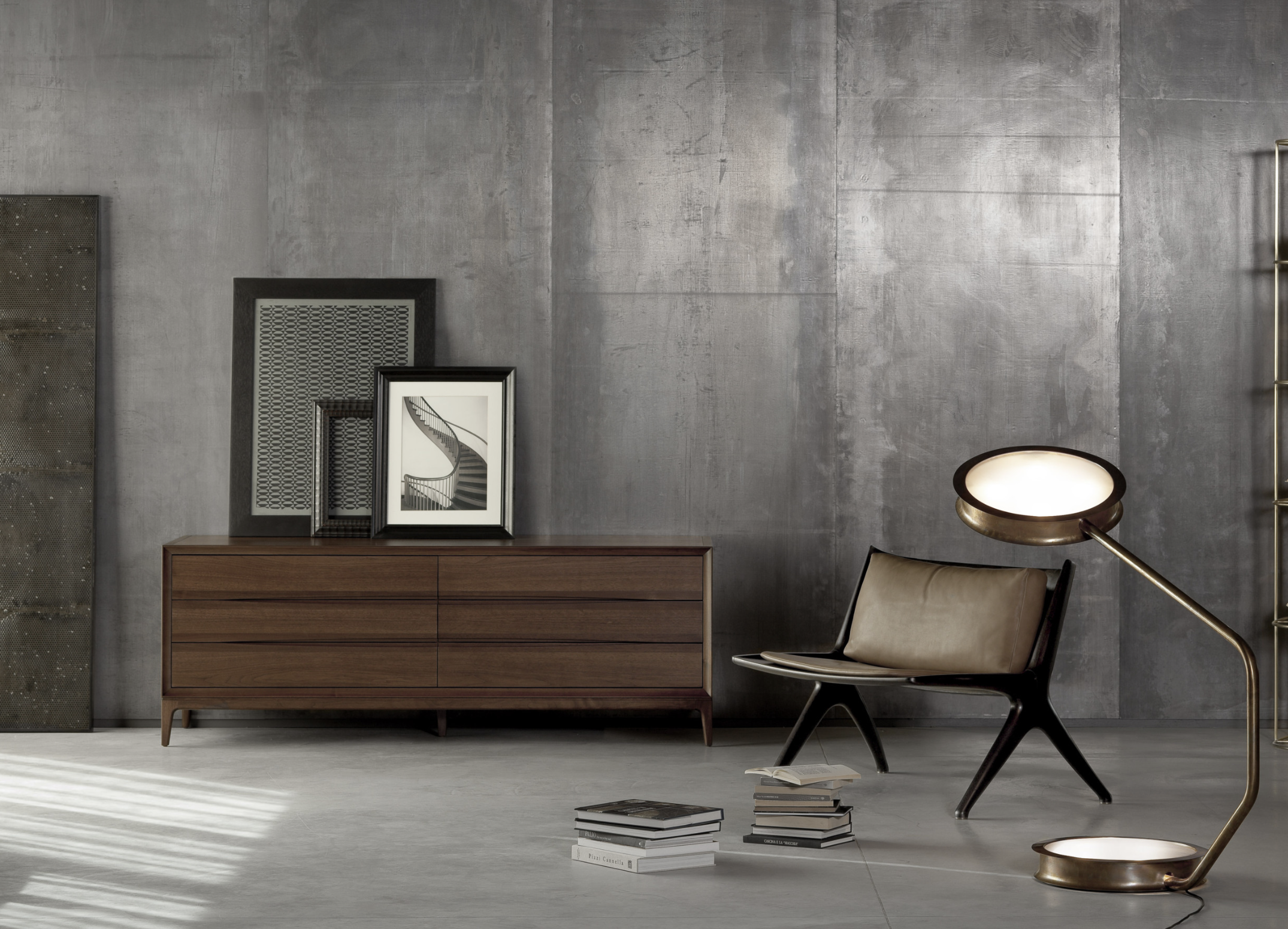 Комод Brad | Современный дизайн и массив ореха