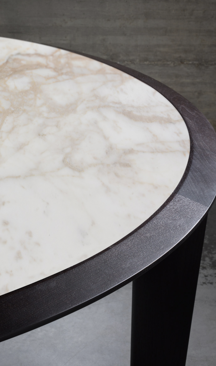 Обеденный стол Deriva