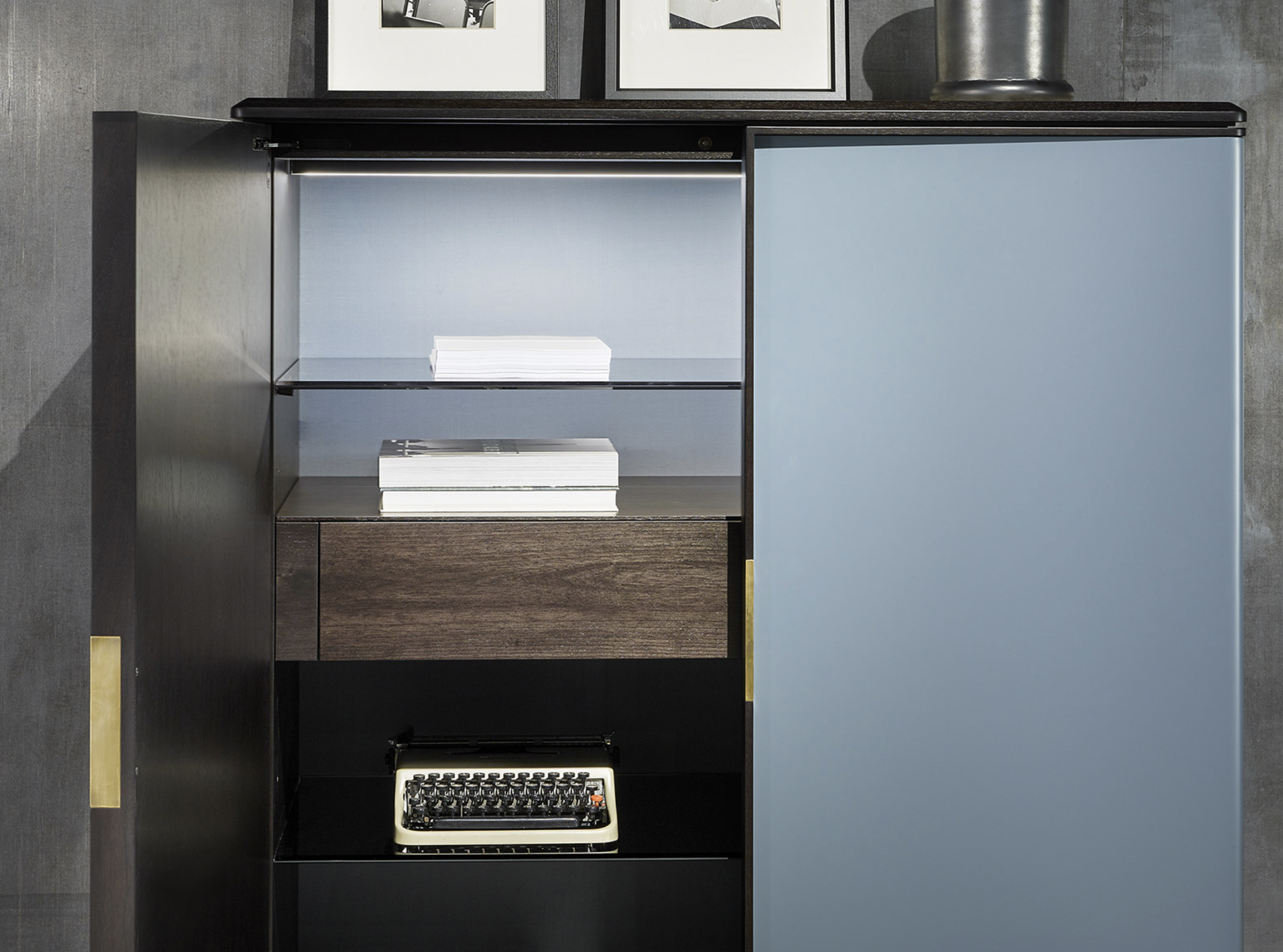 Oblique | Cabinet High