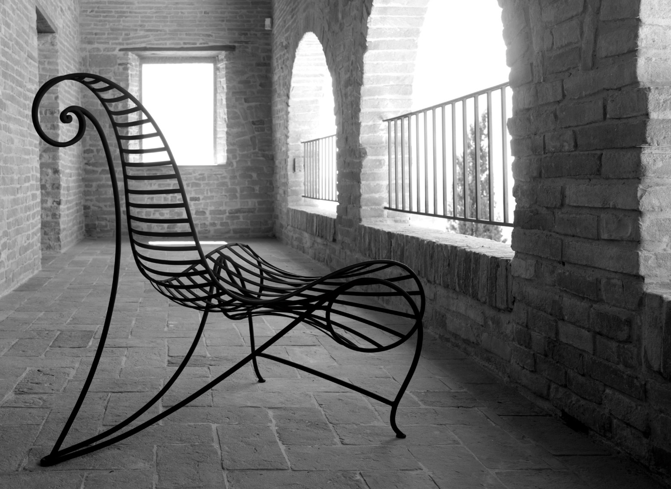 كرسي سباين الأنيق - تصميم أيقوني من Ceccotti Collezioni