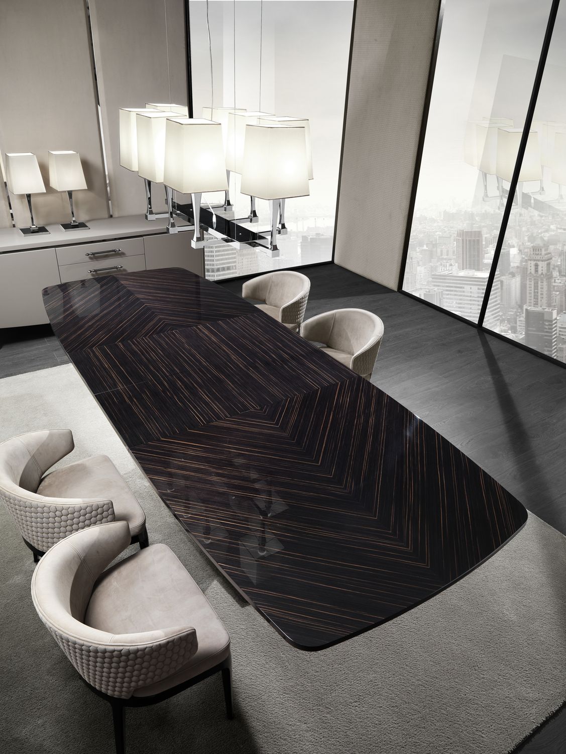 Дизайнерский стул «Эгоист»