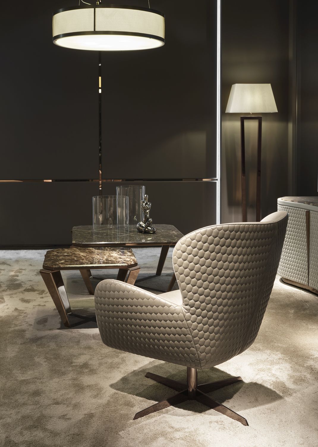 Элитное вращающееся кресло