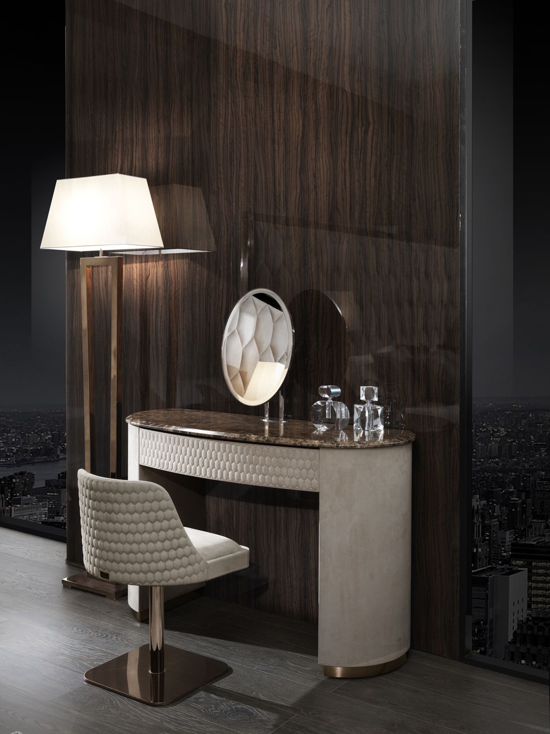 Поворотное кресло Elite