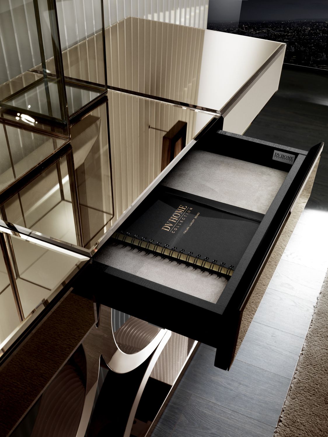 Консоль Kent Plus с зеркальной столешницей