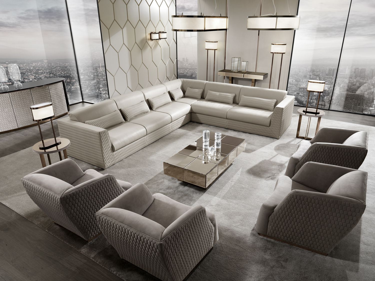 Элегантное кресло Venice