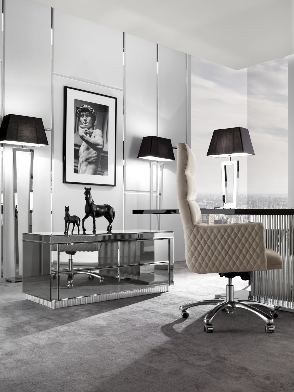 WINDSOR SWIVEL ARMCHAIR