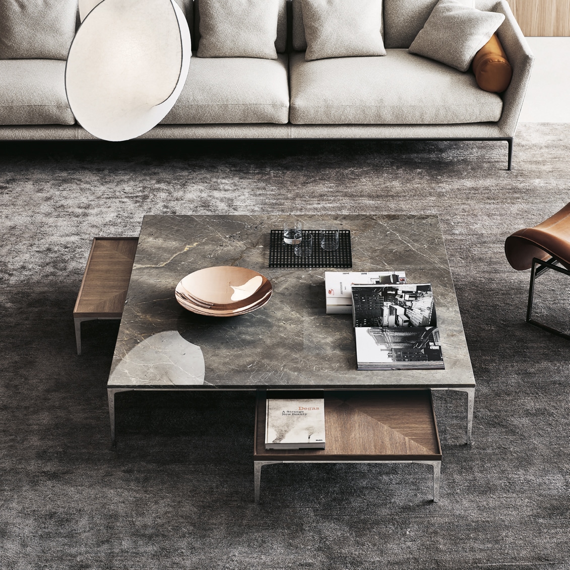 Кофейный столик Tray