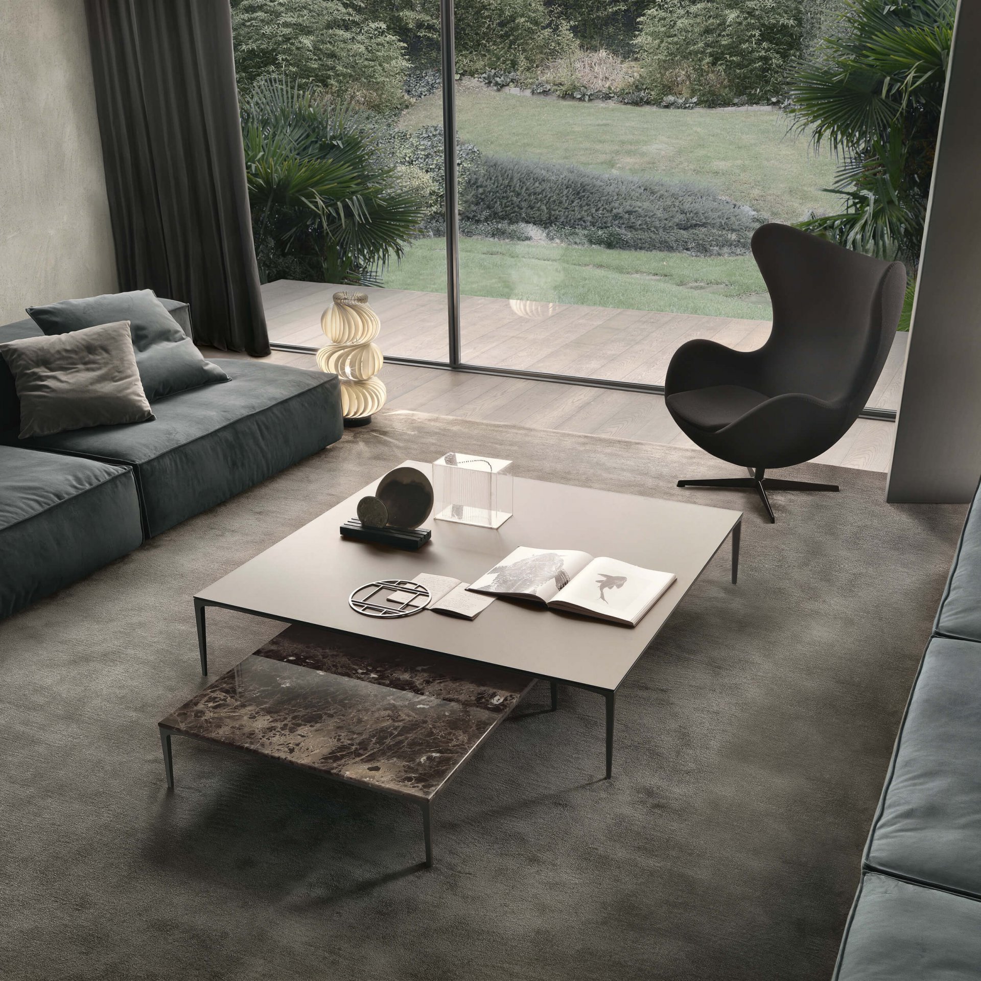 Кофейный столик Tray