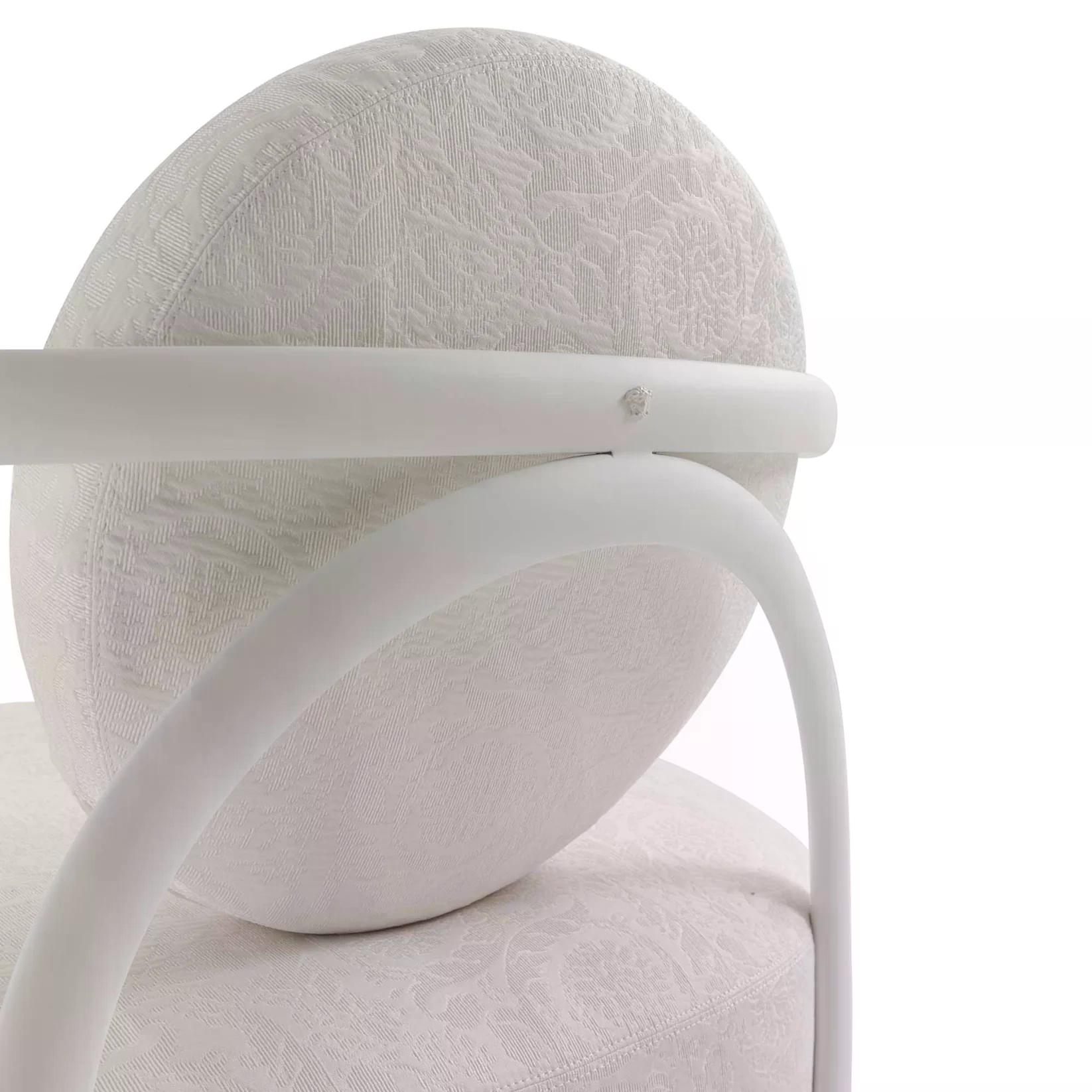 La Medusa round metal armchair