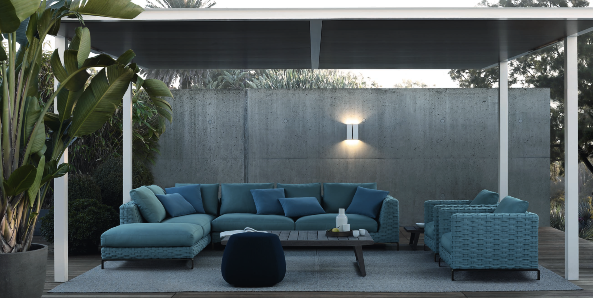 مجموعة Ray Outdoor Natural للأثاث الخارجي