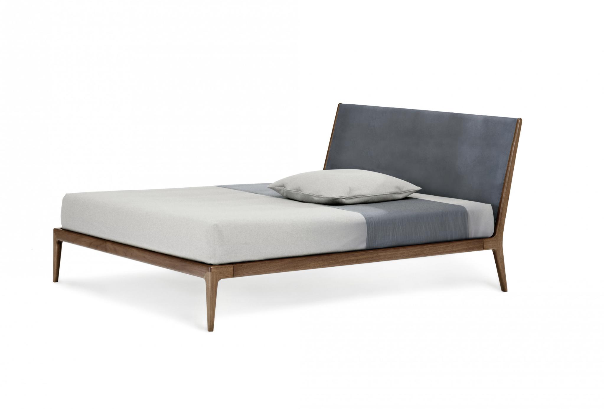 Brad | Bed
