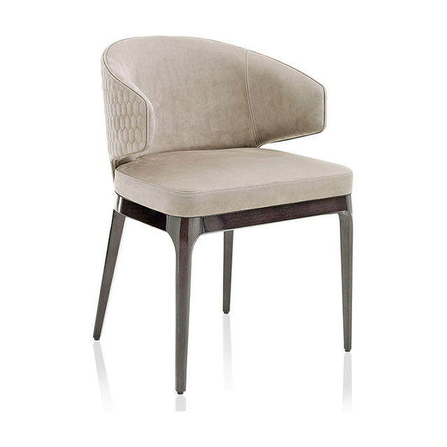 Egoist chair