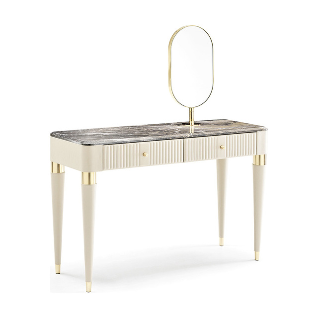Hollywood console beauty