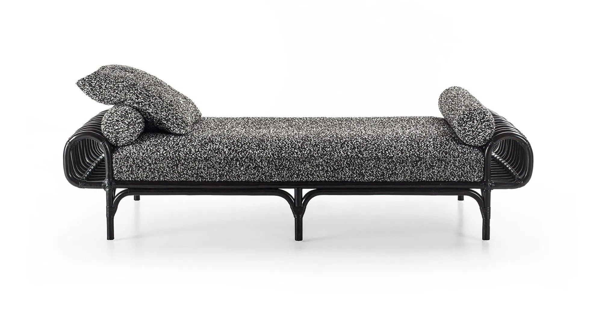 Pan Daybed
