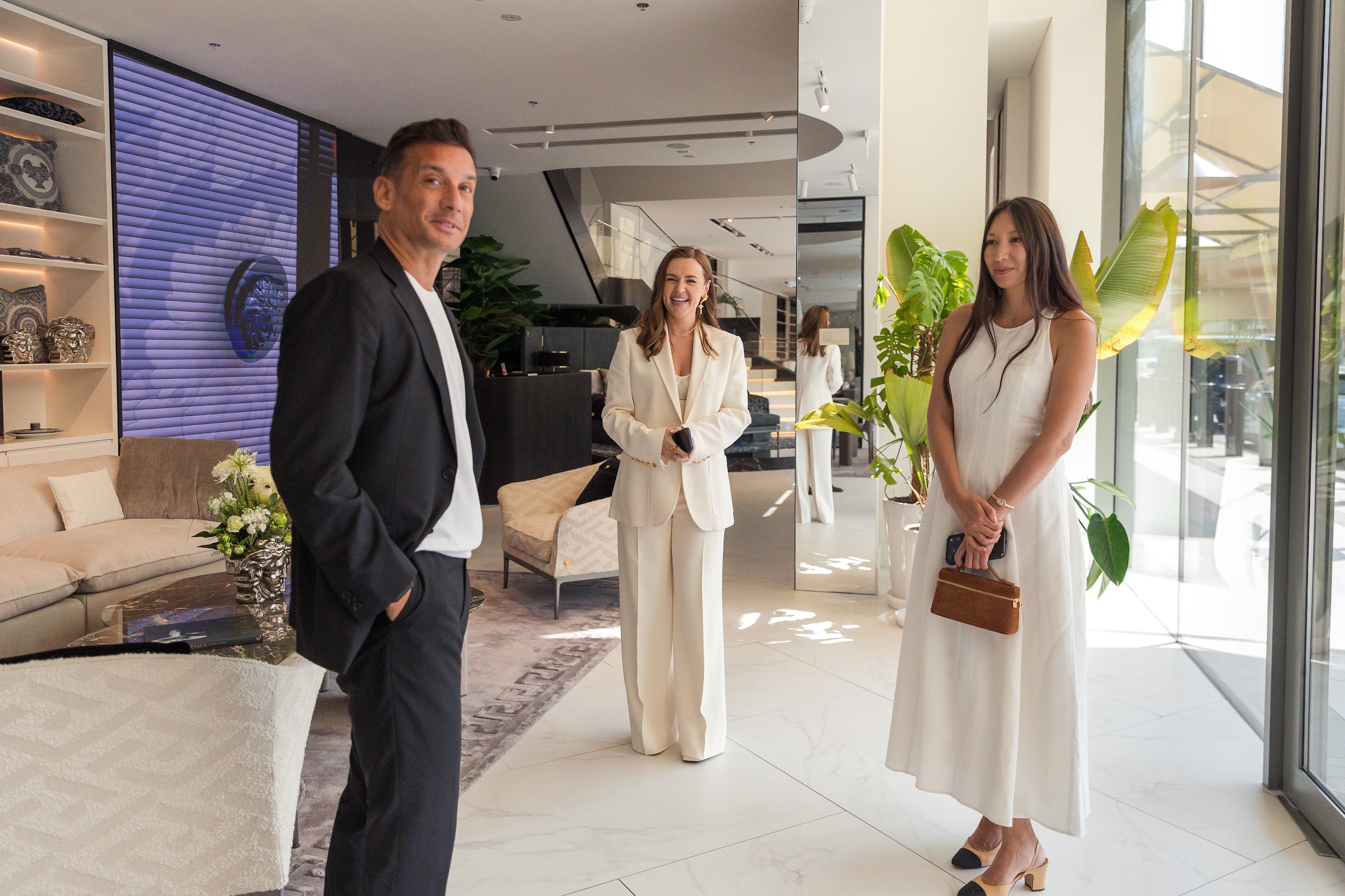 Svitlana Antonovych welcomes guests