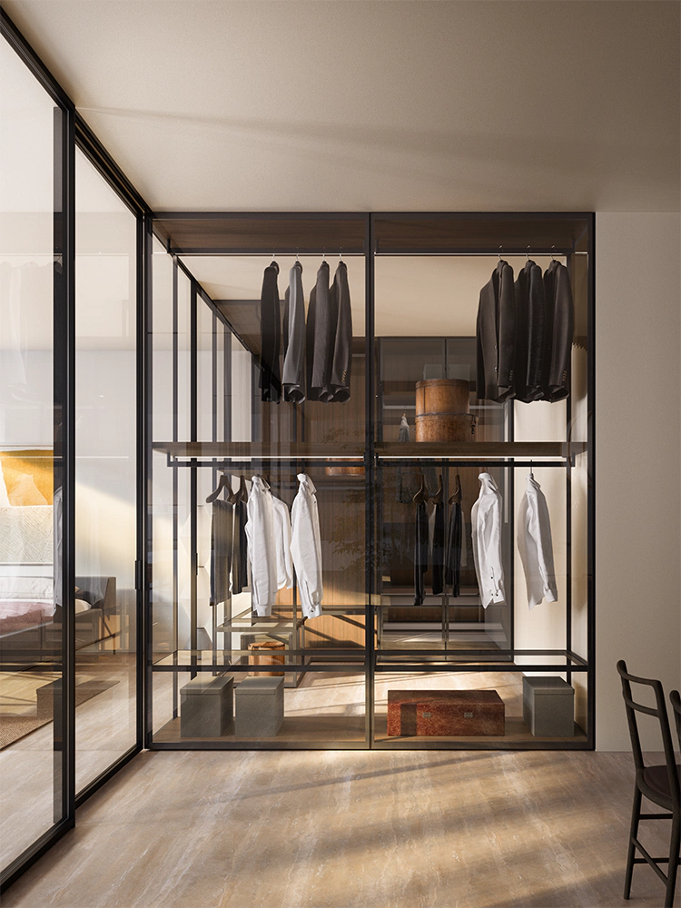 Antibes | Walk-in closet