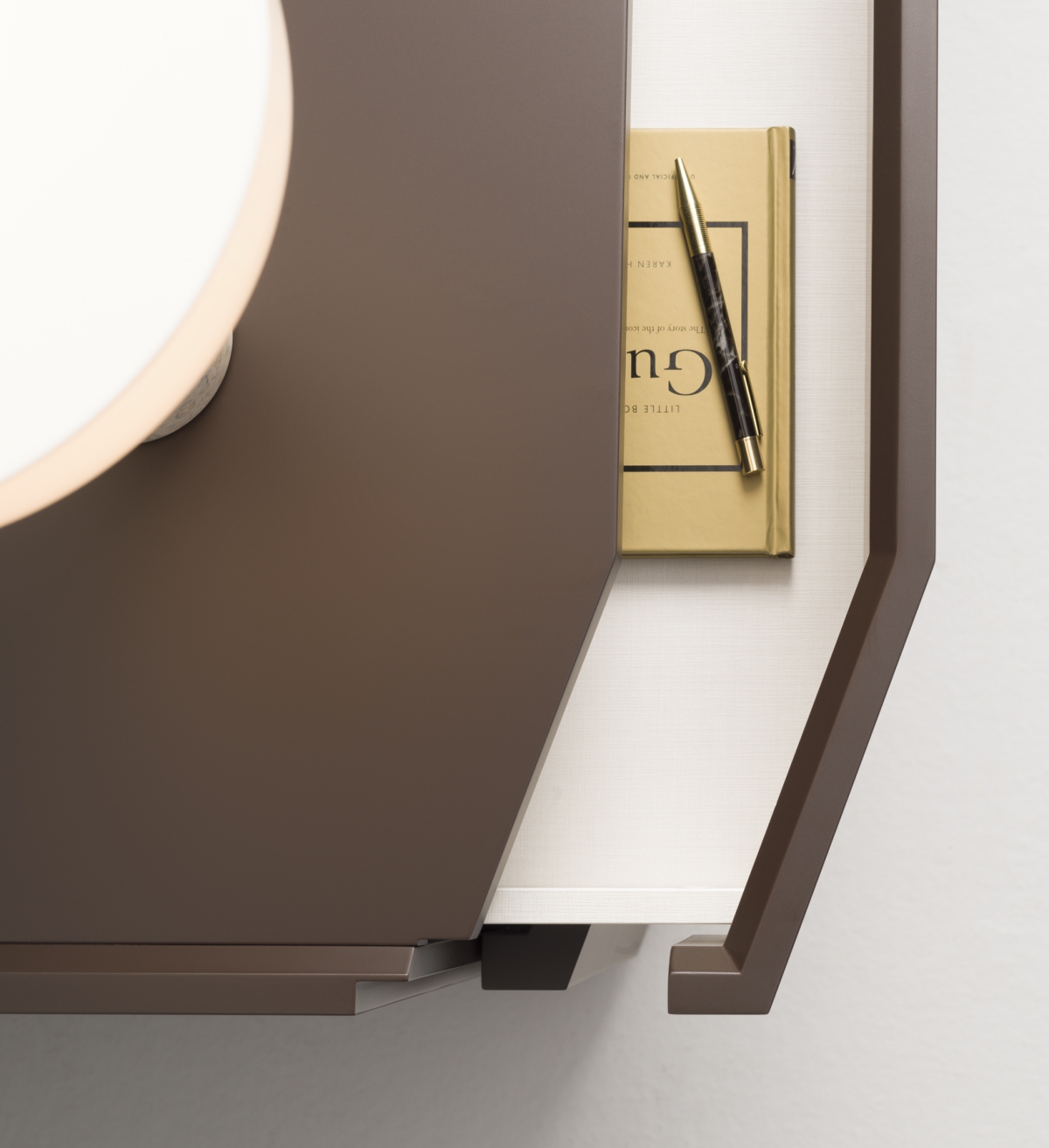 Delineo