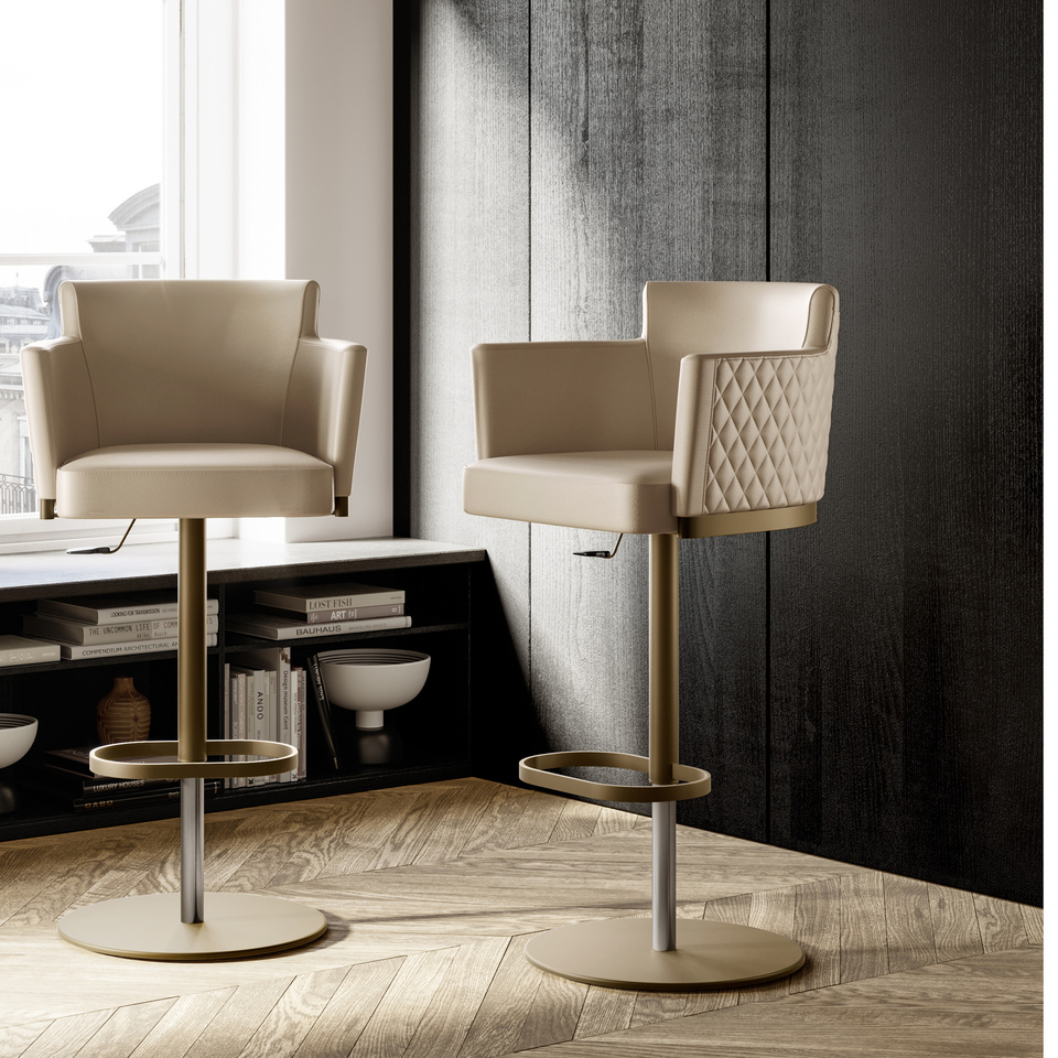 ELY STOOL DIAMOND