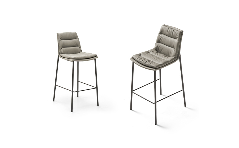 LADY STOOL 4 metal legs