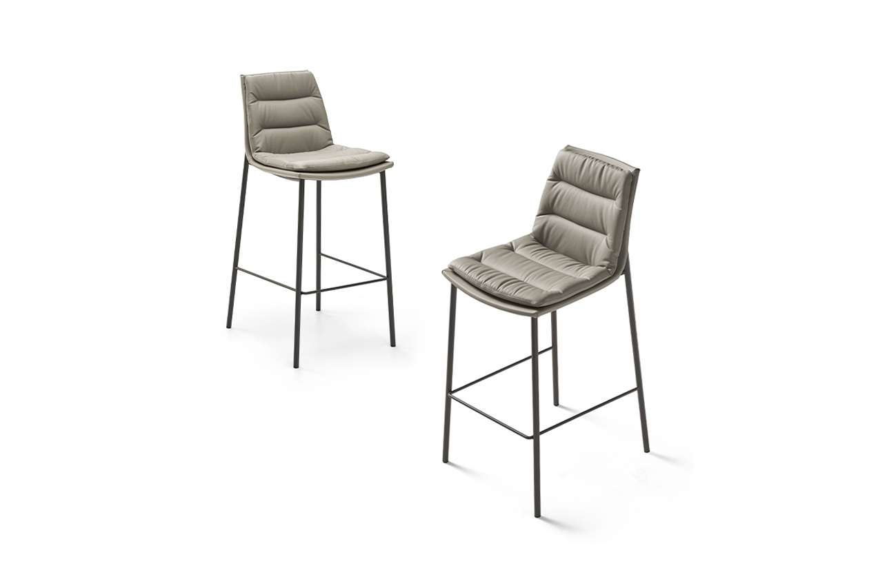 LADY STOOL 4 metal legs