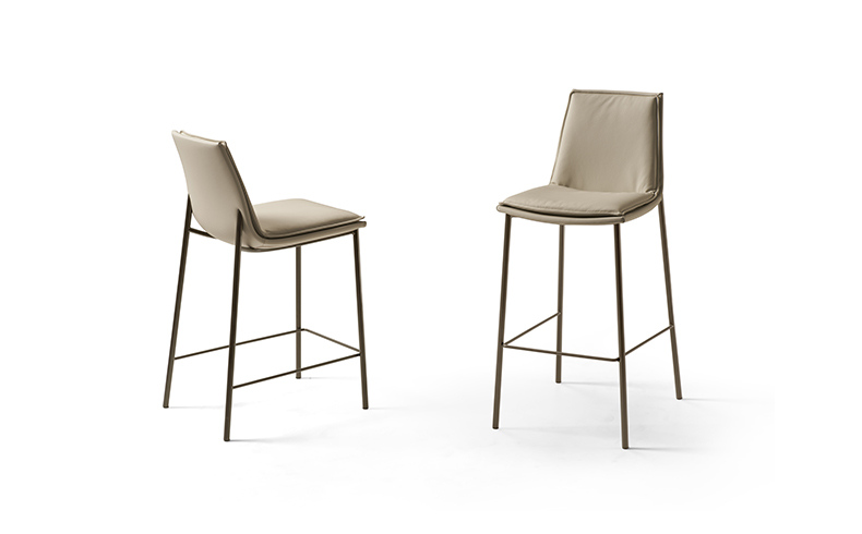 LARA STOOL 4 metal legs