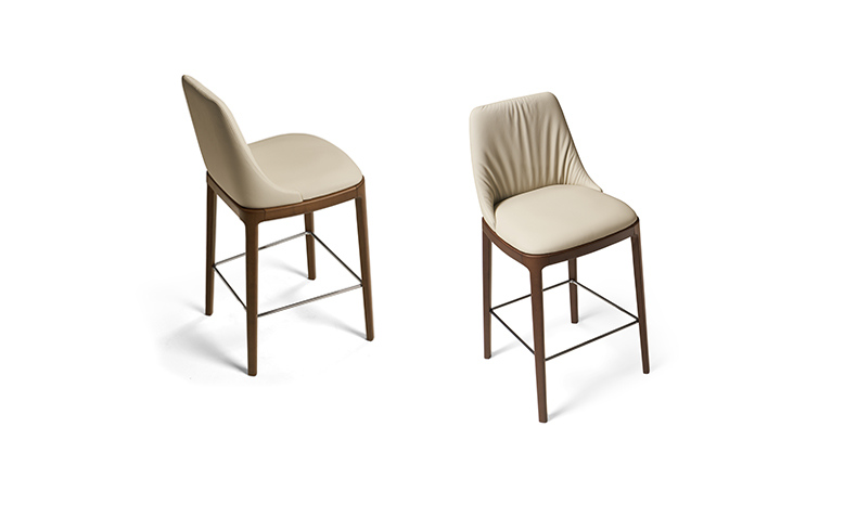 MAX DELUXE STOOL wooden base