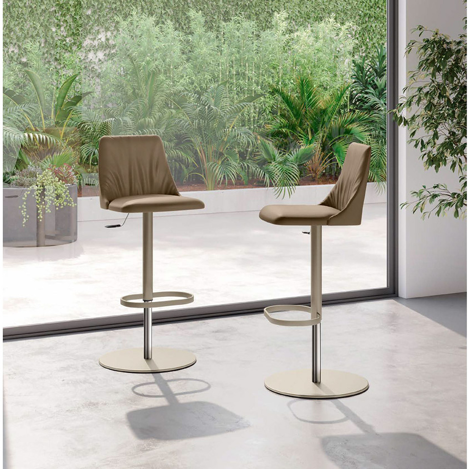 MAX STOOL DELUXE