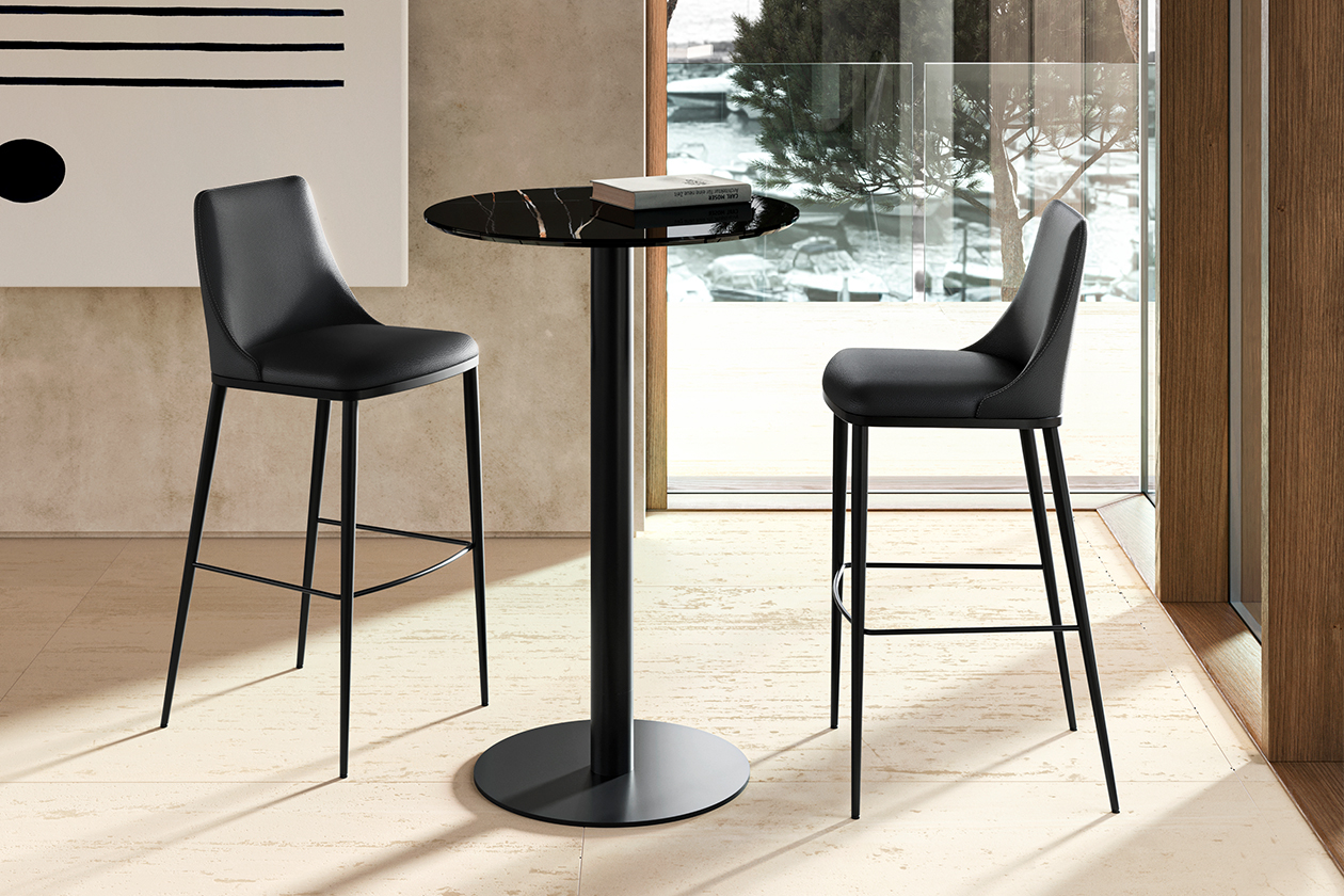 MAX STOOL metal base