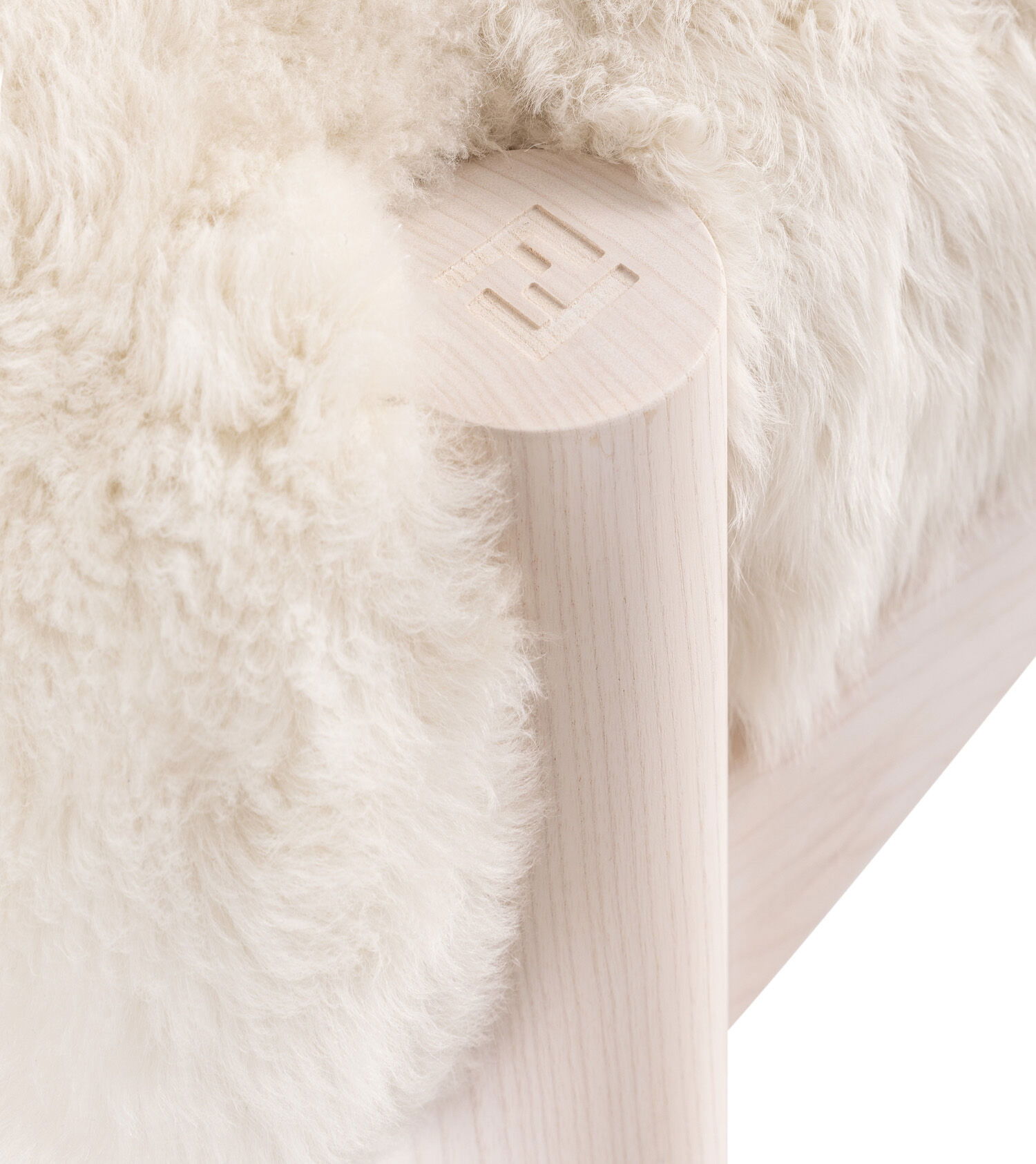 Adiada armchair