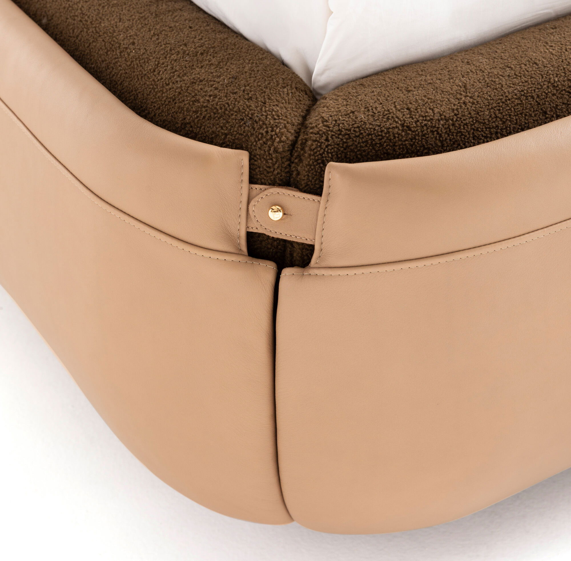 Peekasleep bed