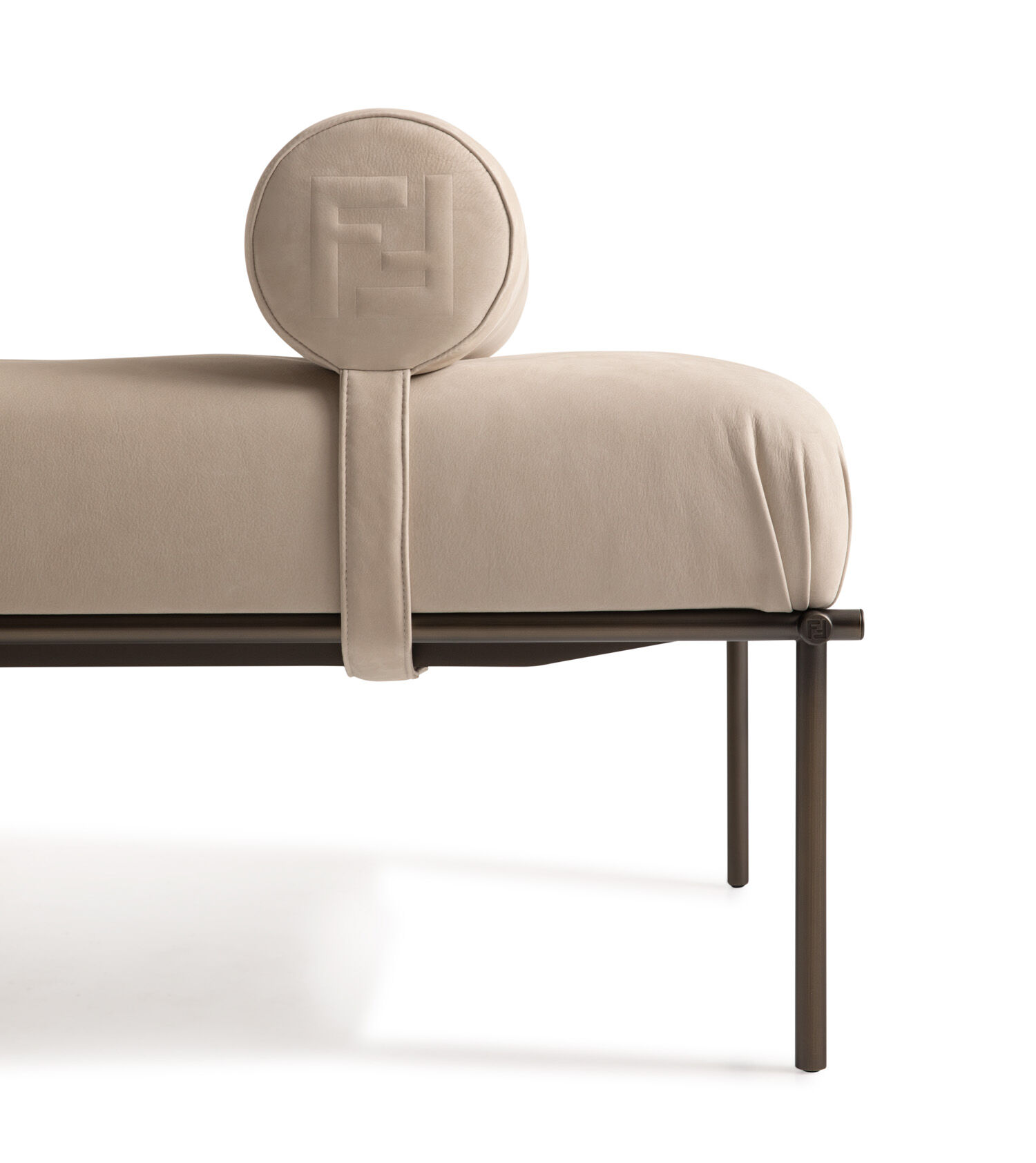 Tiretto daybed and bench