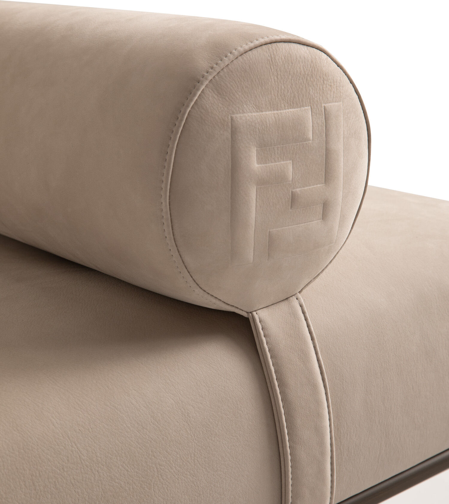 Tiretto daybed and bench