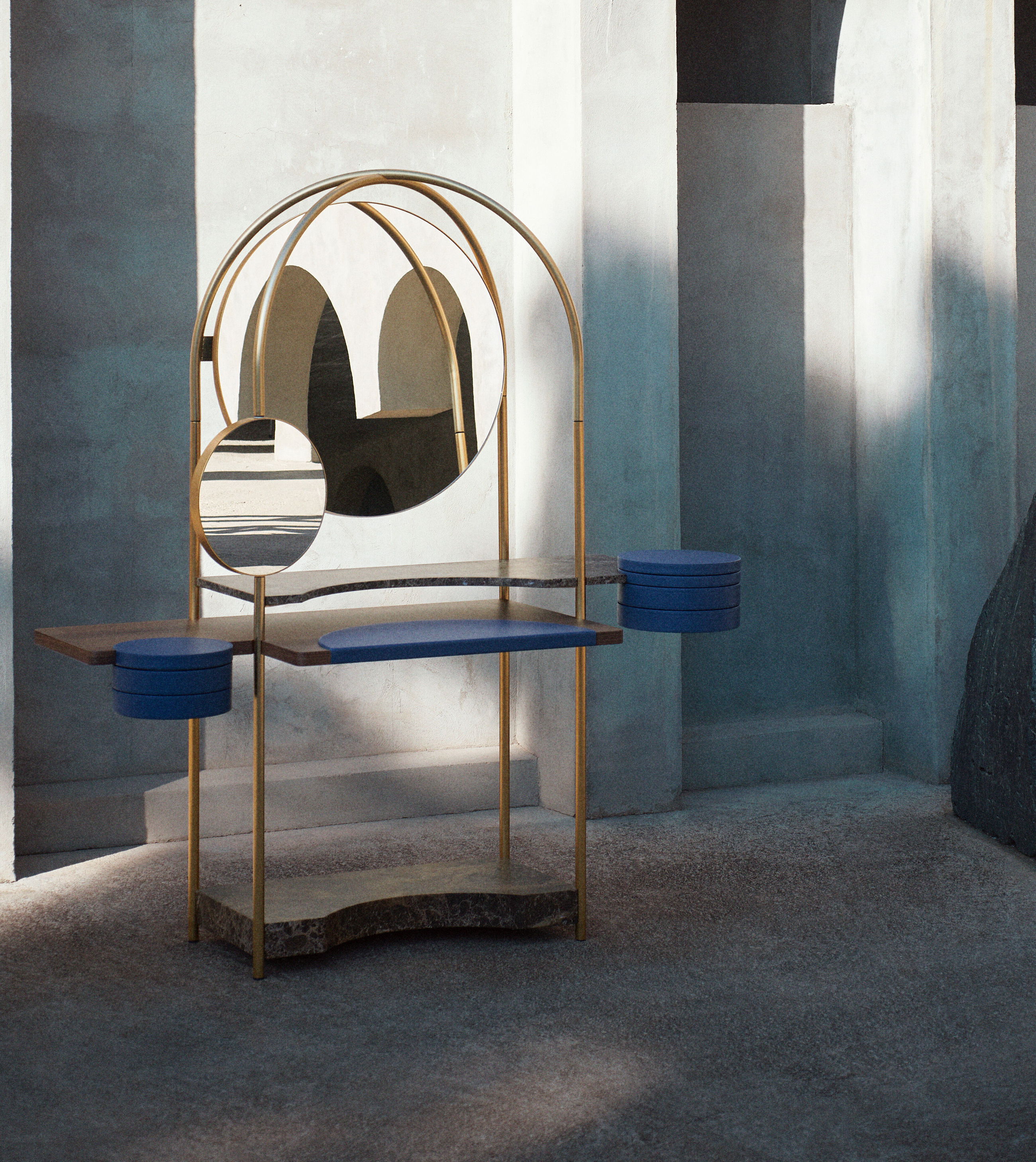 Vanitoso lady desk