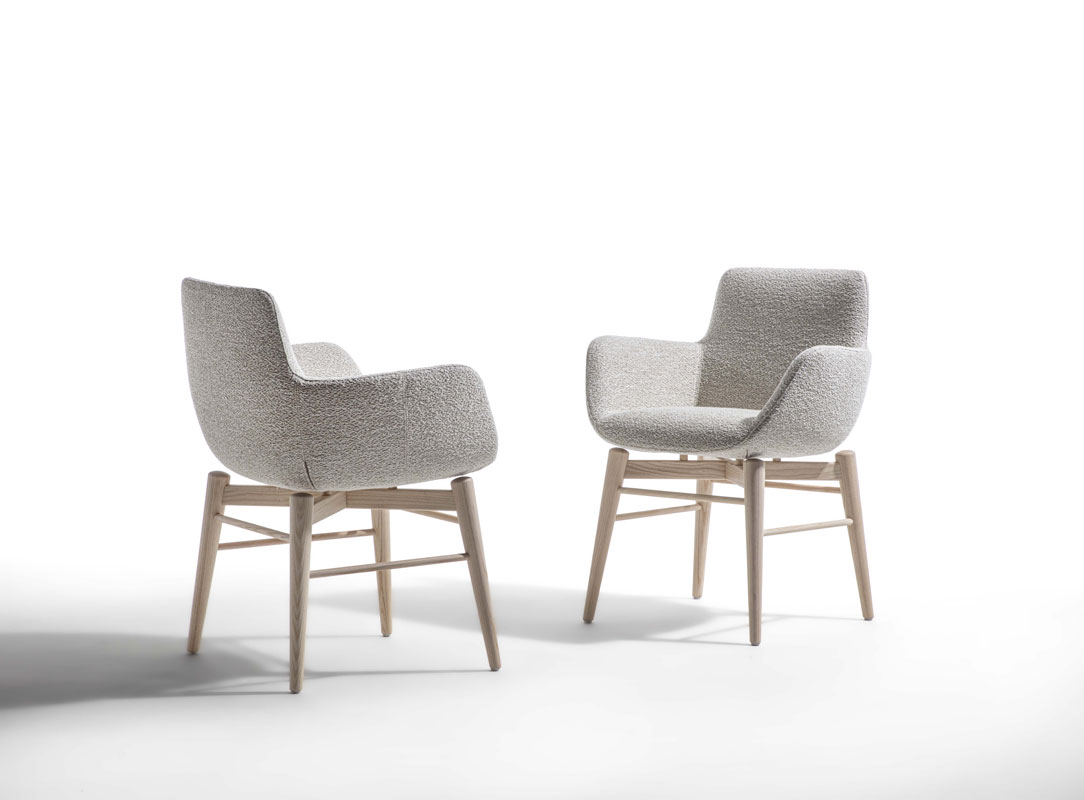 Aura Chair