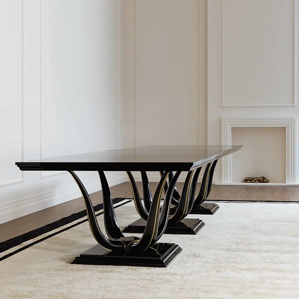 Corallo Dining Table