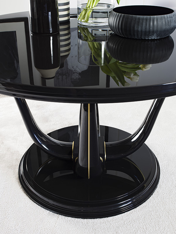 Corallo Dining Table