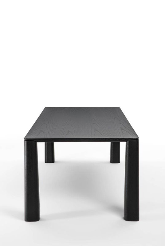 Eccentrico Table