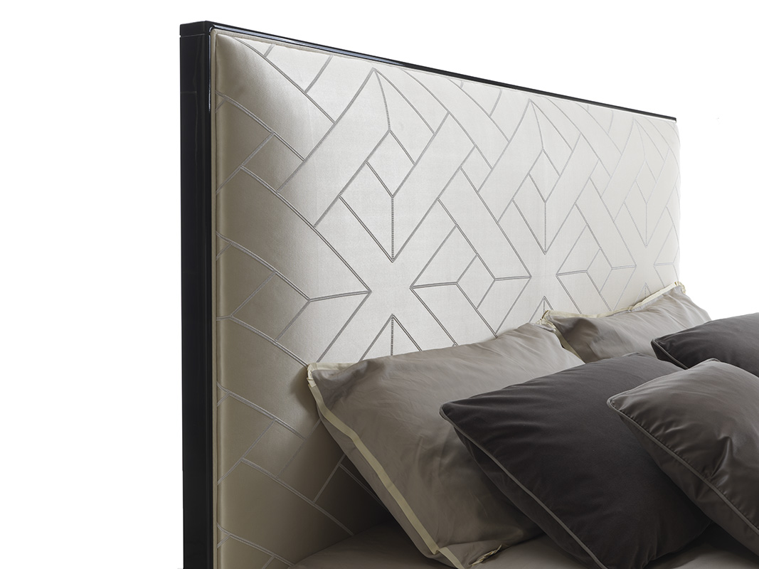 Elliot Bed