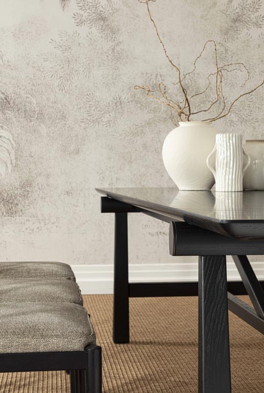 Hashi Dining Table