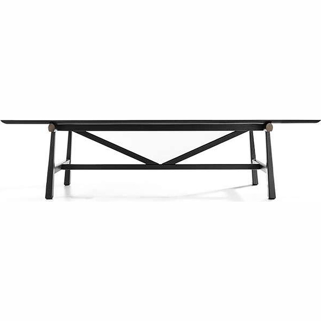 Hashi Dining Table