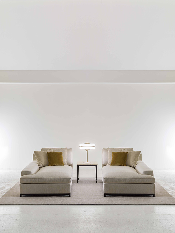 Hugo Sofa