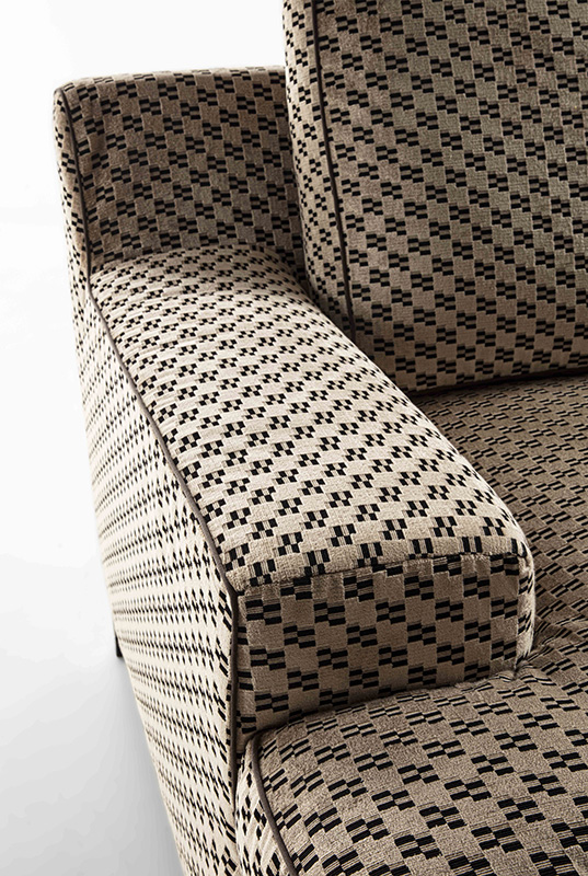 Hugo Sofa