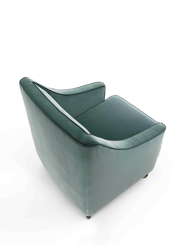 Kelly Club Chair
