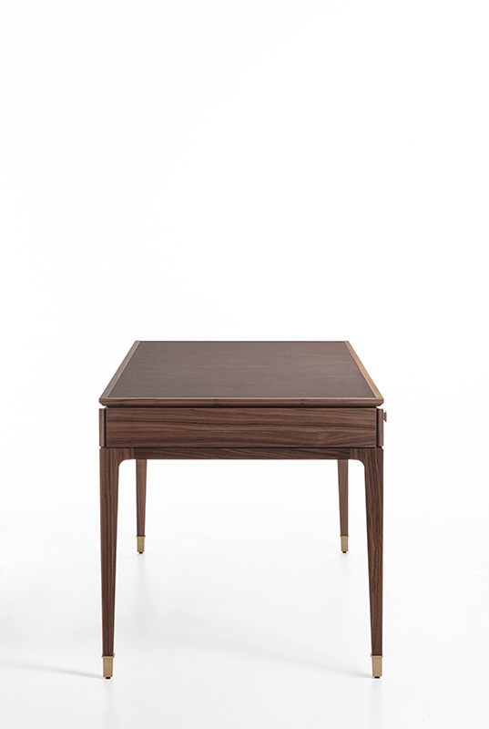 Nara Desk